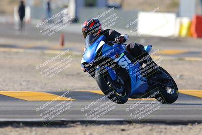 media/Dec-18-2022-SoCal Trackdays (Sun) [[8099a50955]]/Turn 2 (950am)/